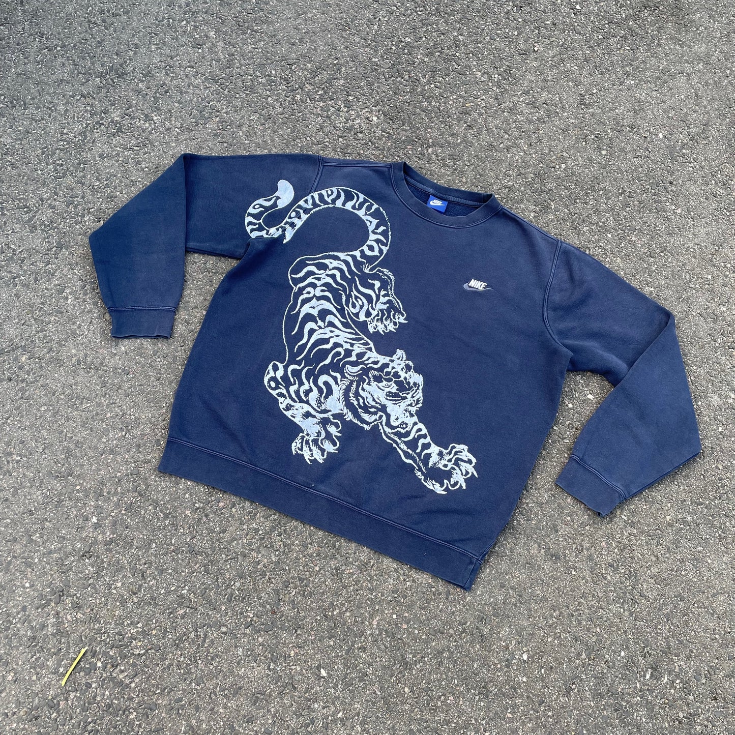Custom Nike Navy Sweatshirt – White Tiger Print | Vintage 1 of 1