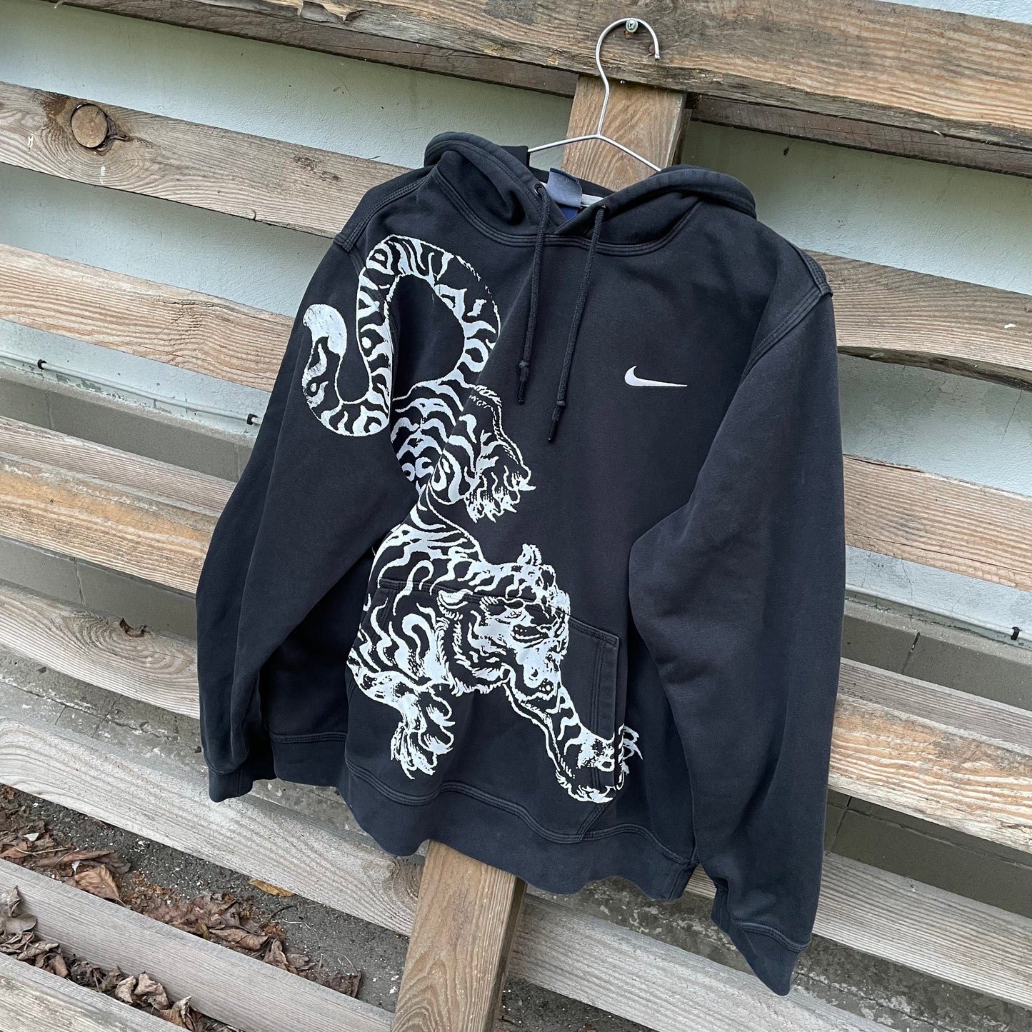 Custom Nike Tiger Graphic Sweatshirt – Black with White Print | Reworked