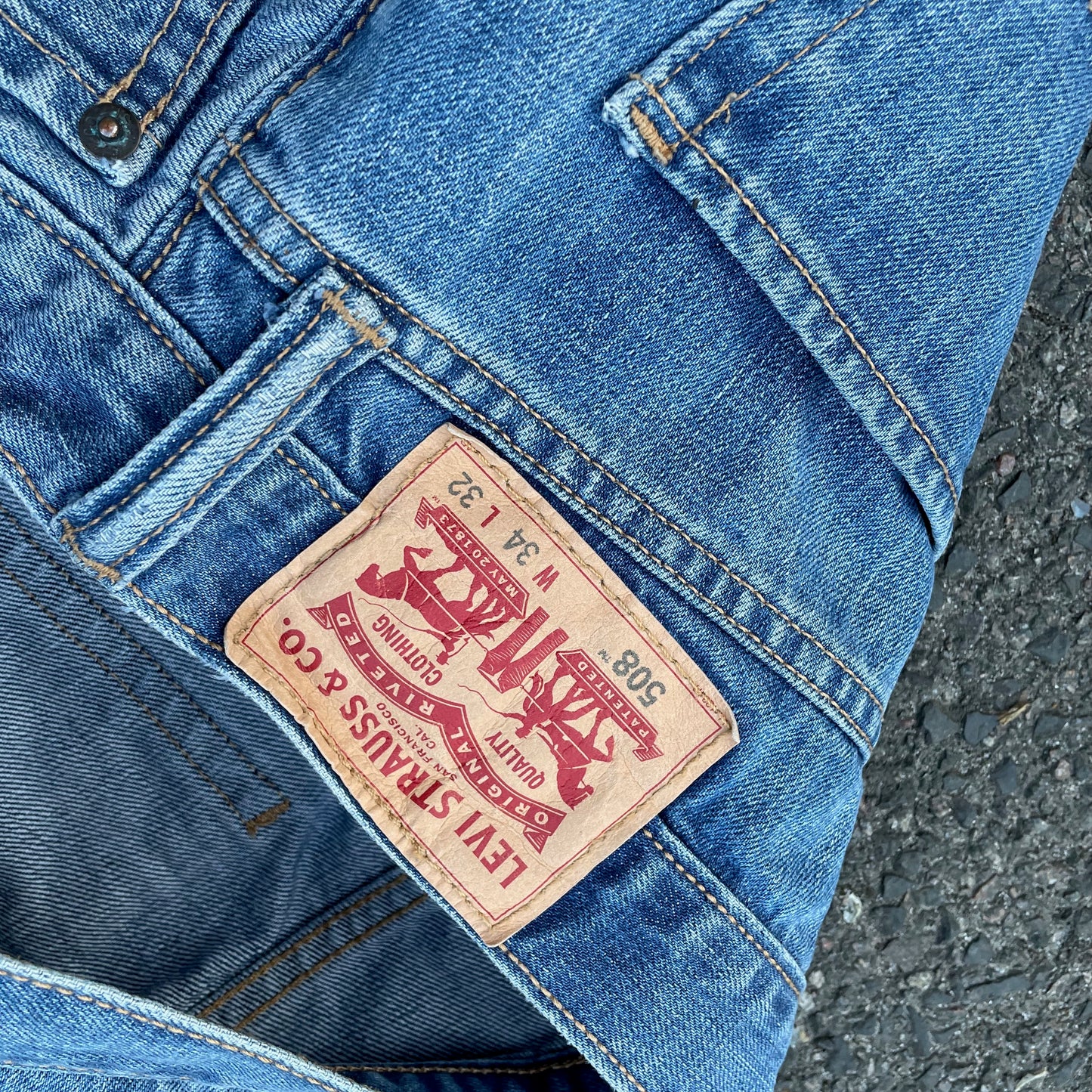 Custom Levi’s Two Dragon Print Jeans – Blue with Yellow Artwork | 1 of 1 Reworked Denim