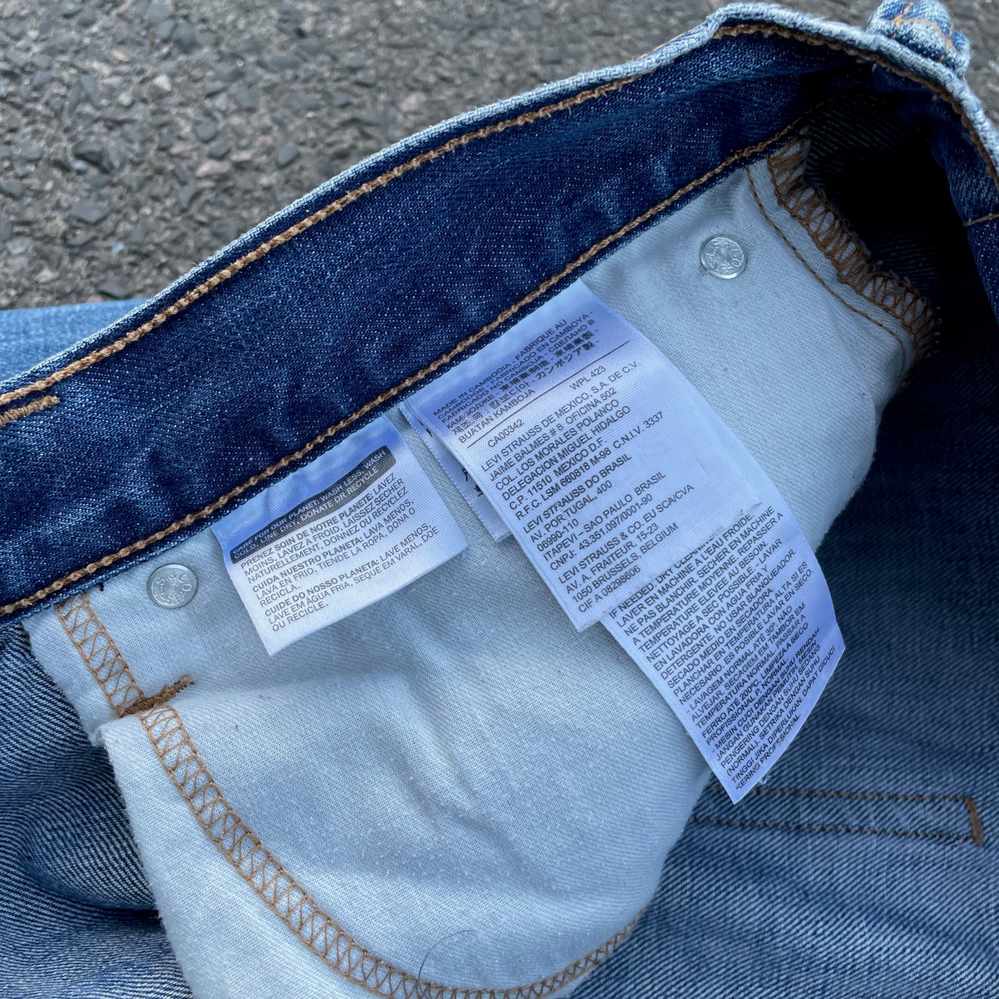 Custom Levi’s Two Dragon Print Jeans – Blue with Yellow Artwork | 1 of 1 Reworked Denim