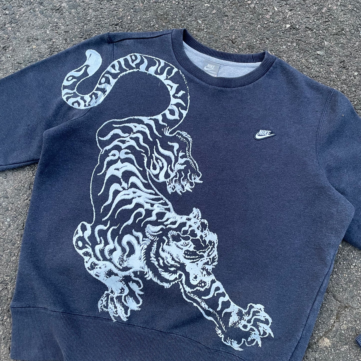 Custom Nike Tiger Print Sweatshirt – Dark Blue with White Artwork | 1 of 1 Reworked Vintage (M)