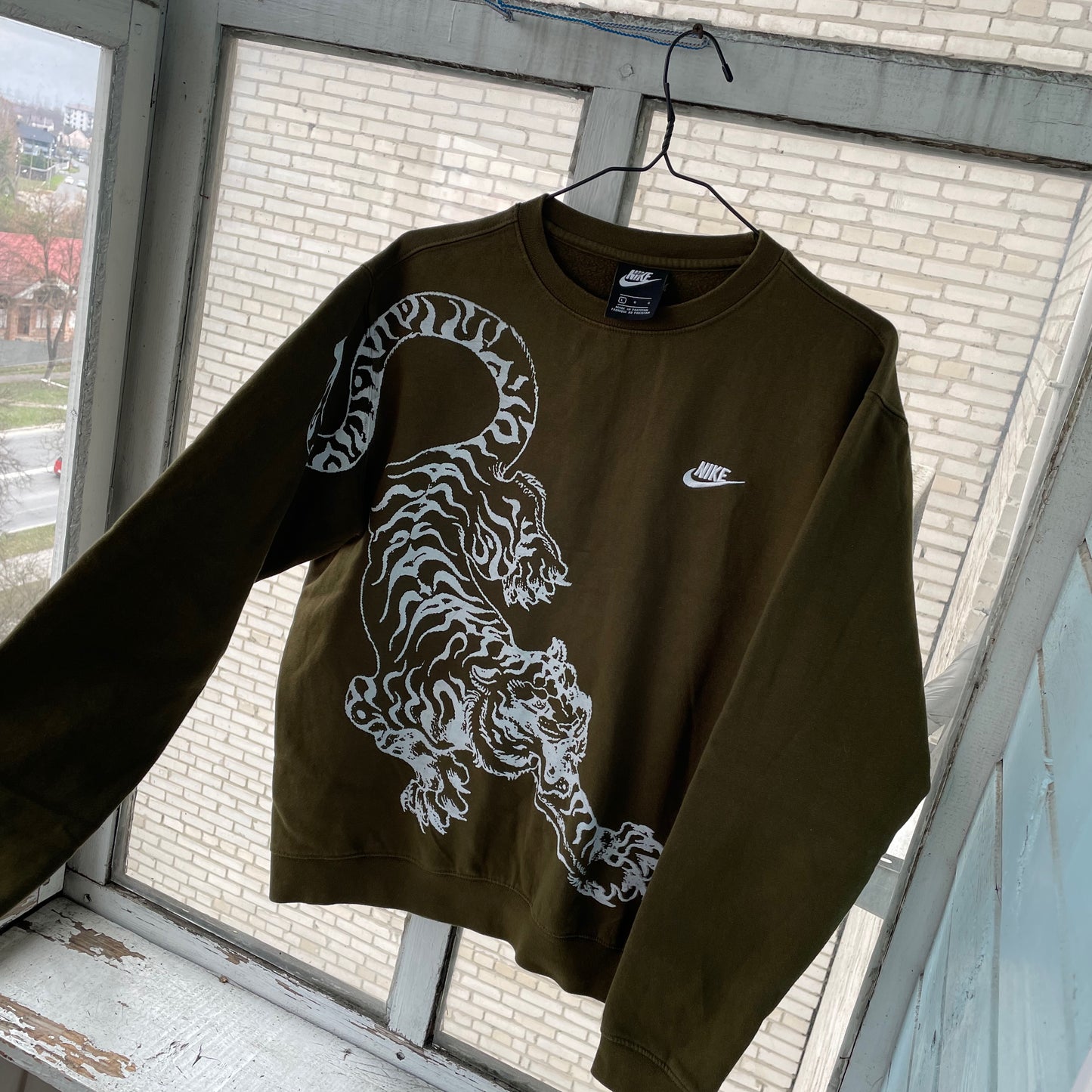 Custom Nike Sweatshirt – Olive Green with White Tiger Print | Vintage Sportswear Grunge 1 of 1