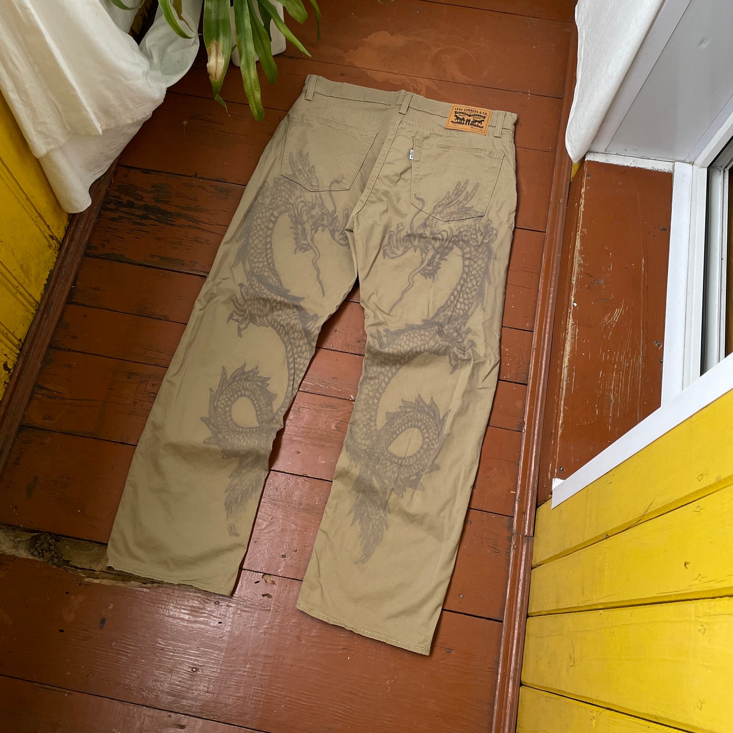 Custom Levi’s Dragon Print Jeans – Beige/Khaki with Bold Artwork | 1 of 1 Reworked Denim
