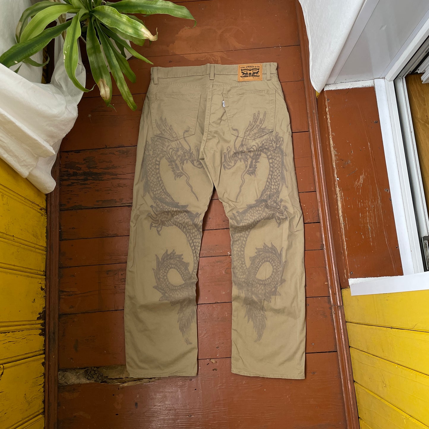 Custom Levi’s Dragon Print Jeans – Beige/Khaki with Bold Artwork | 1 of 1 Reworked Denim