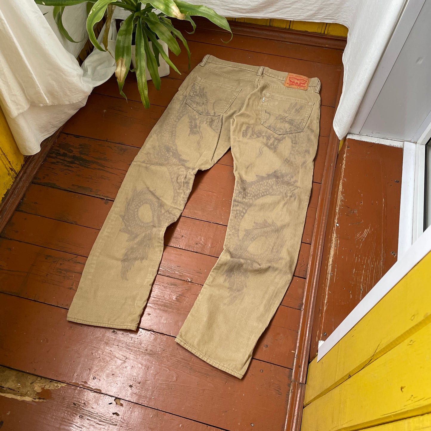 Custom Levi’s Dragon Corduroy Pants – Beige Washed Cord with Back Dragon Art | 1 of 1
