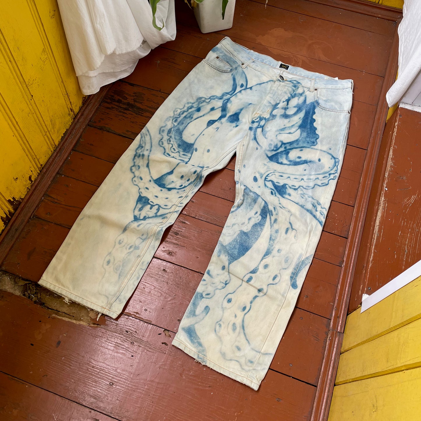 Custom Lee Octopus Jeans – Hand-Faded Blue Tentacle Art | Vintage Denim 1 of 1