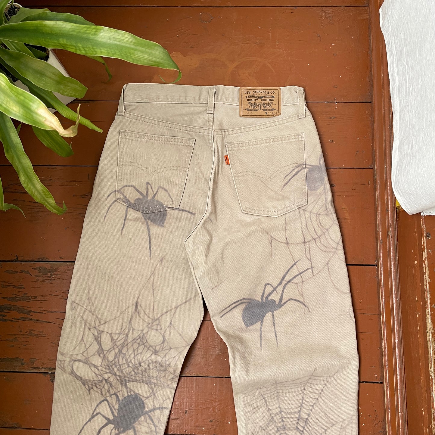 Custom Levi’s Spider Pants – Faded Web and Spider Print on Beige | Vintage 1 of 1 Streetwear
