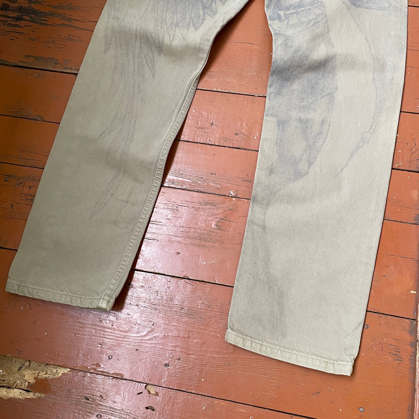 Custom Levi’s Skull & Wing Pants – Handprinted Bleach Art on Khaki | Vintage Grunge 1 of 1