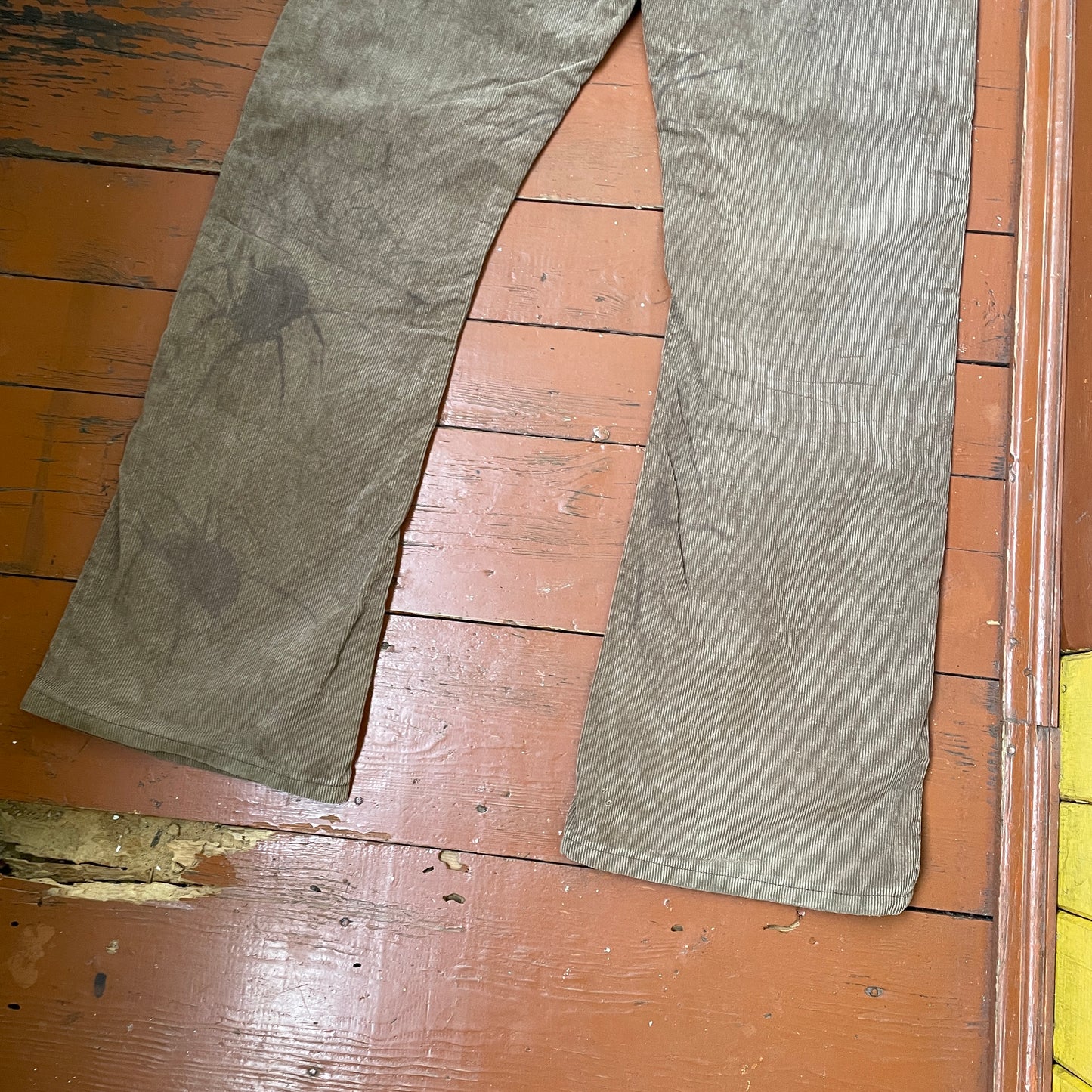 Custom Levi’s Flared Jeans – Brown Spider Art | Vintage 1 of 1 Reworked