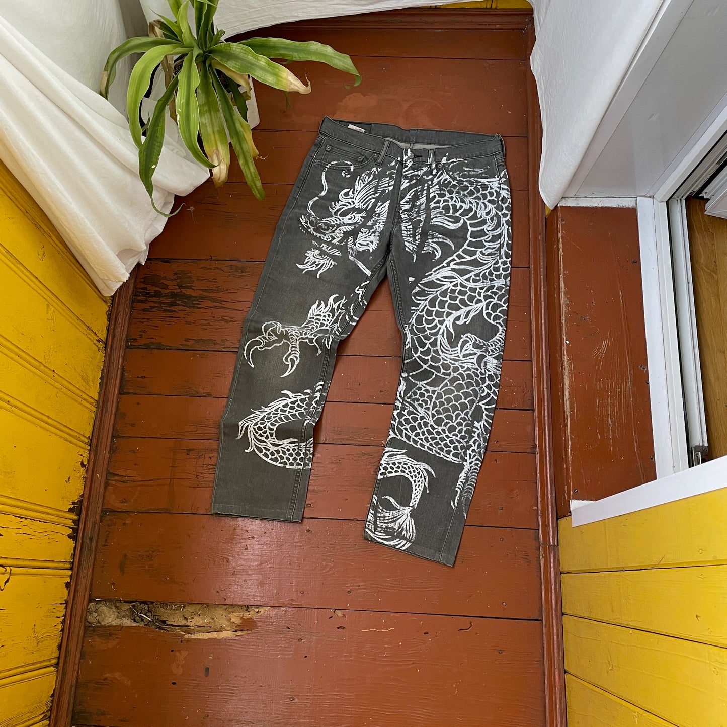Custom Levi’s Dragon Pants – Handprinted White Dragon on Washed Grey Jeans | Vintage 1 of 1