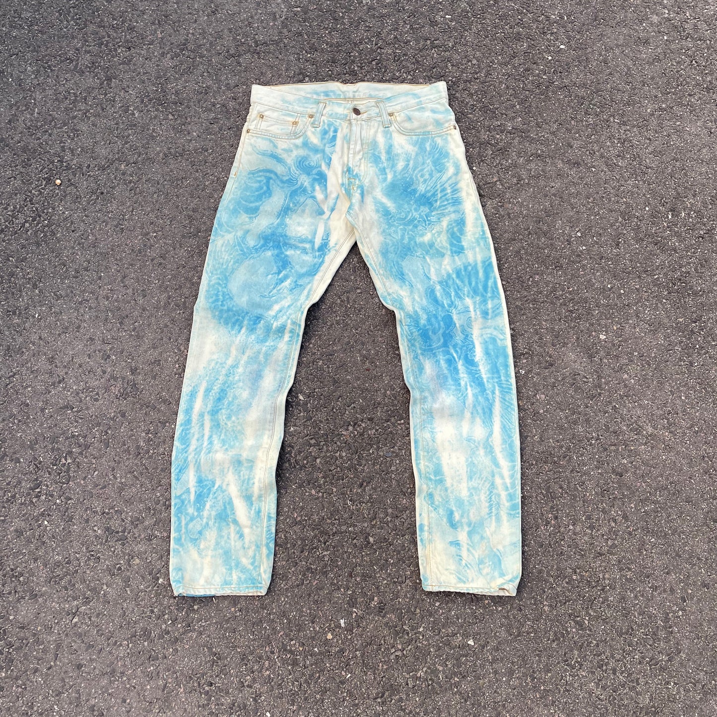 Custom Carhartt Dragon Jeans – Washed Blue Dragon Art | Vintage Workwear 1 of 1