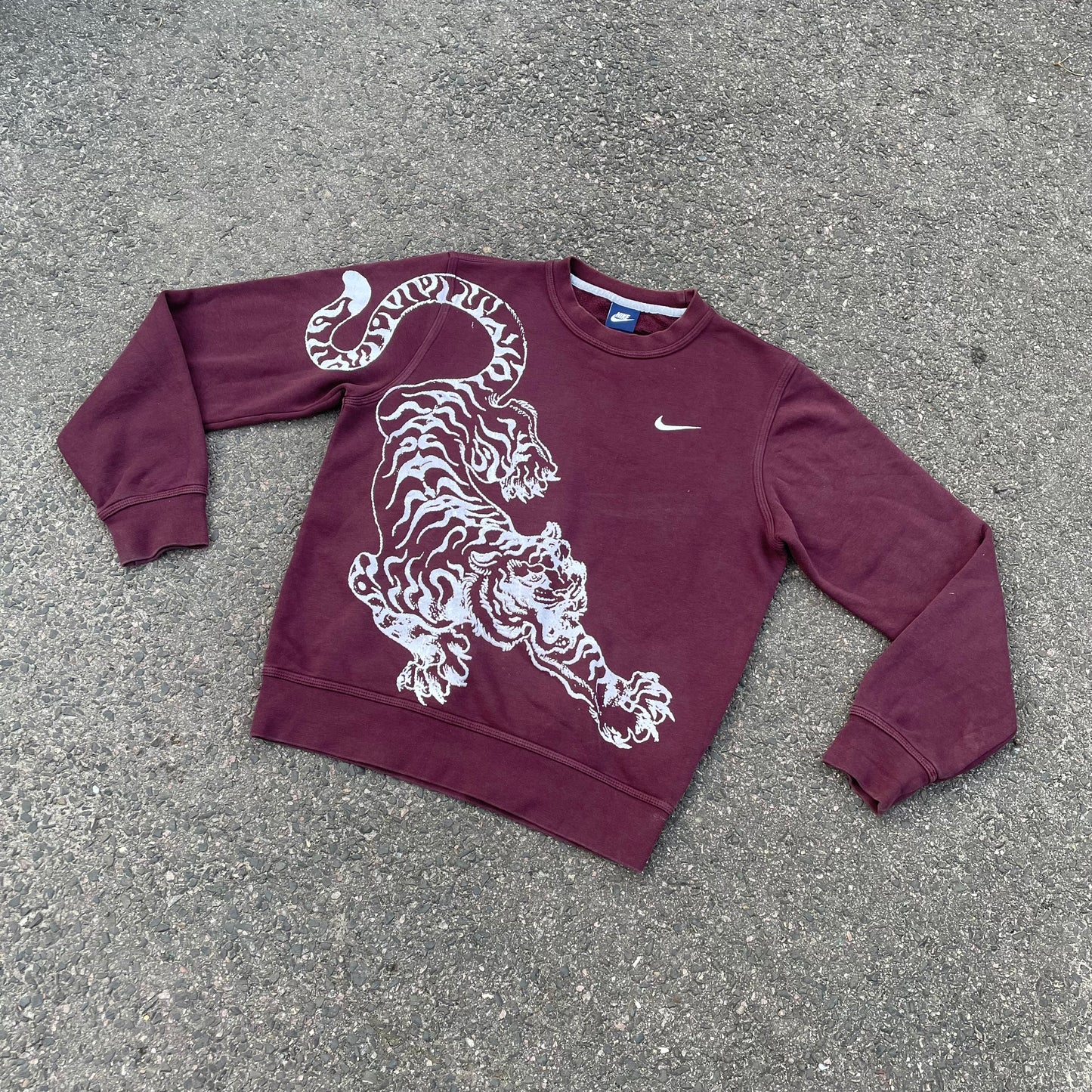 Custom Nike Tiger Graphic Sweatshirt – Dark Red (Burgundy) with White Print | Reworked