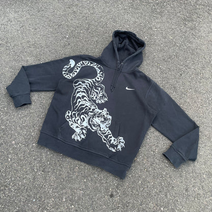 Custom Nike Tiger Graphic Sweatshirt – Black with White Print | Reworked