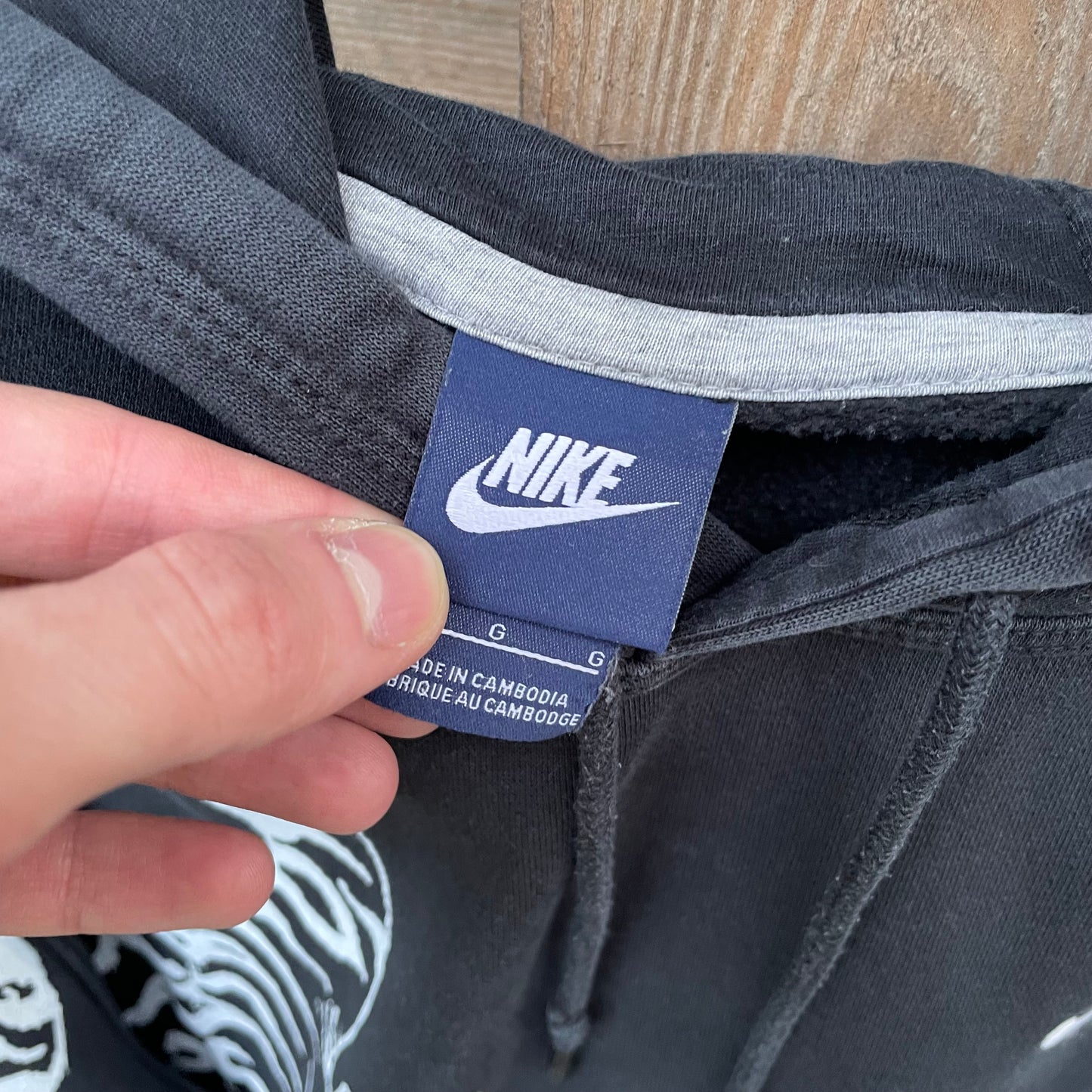 Custom Nike Tiger Graphic Sweatshirt – Black with White Print | Reworked