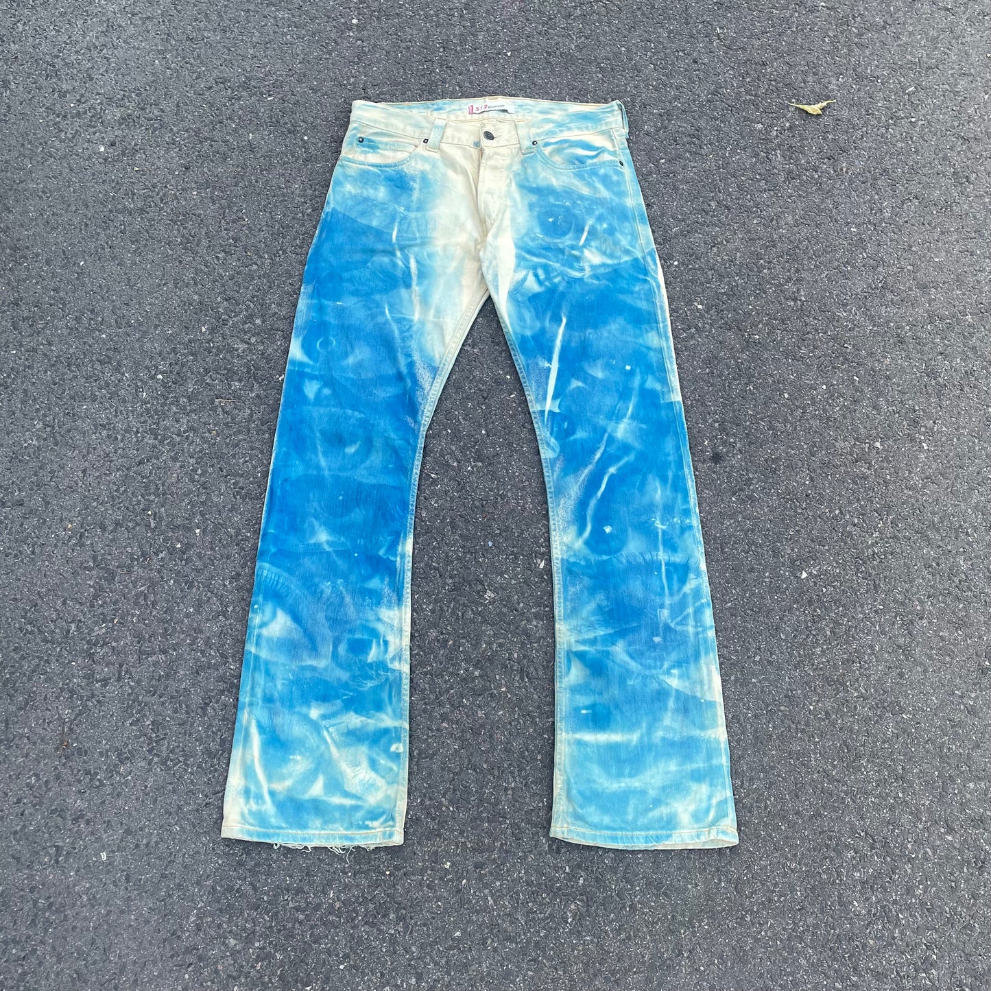 Custom Levi’s Eye Print Jeans – Blue with Artistic Graphics | 1 of 1 Reworked Denim