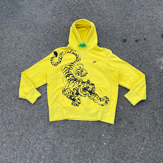 Nike Tiger Print Hoodie – Vibrant Yellow with Black Artwork | 1 of 1 Reworked