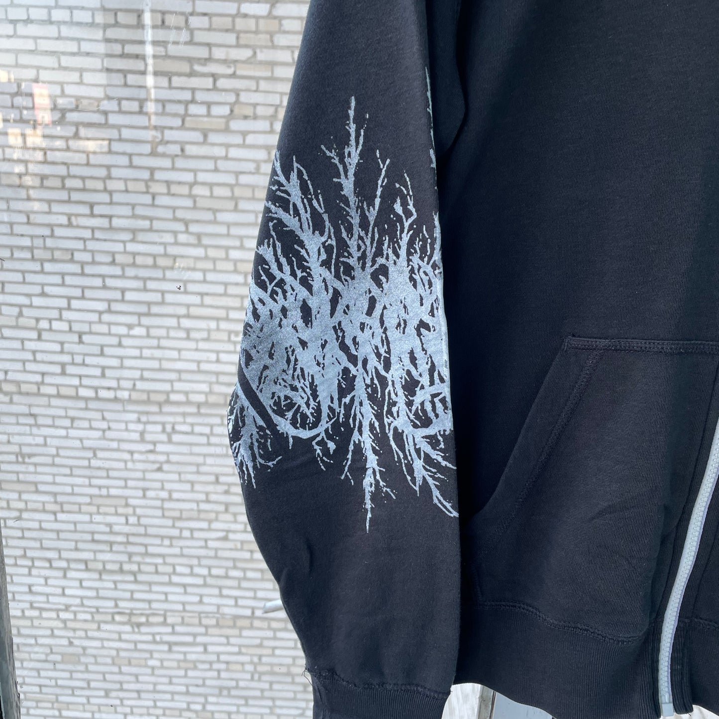 Custom Nike Zip Hoodie – Black with White Sleeve Print | Vintage Grunge 1 of 1