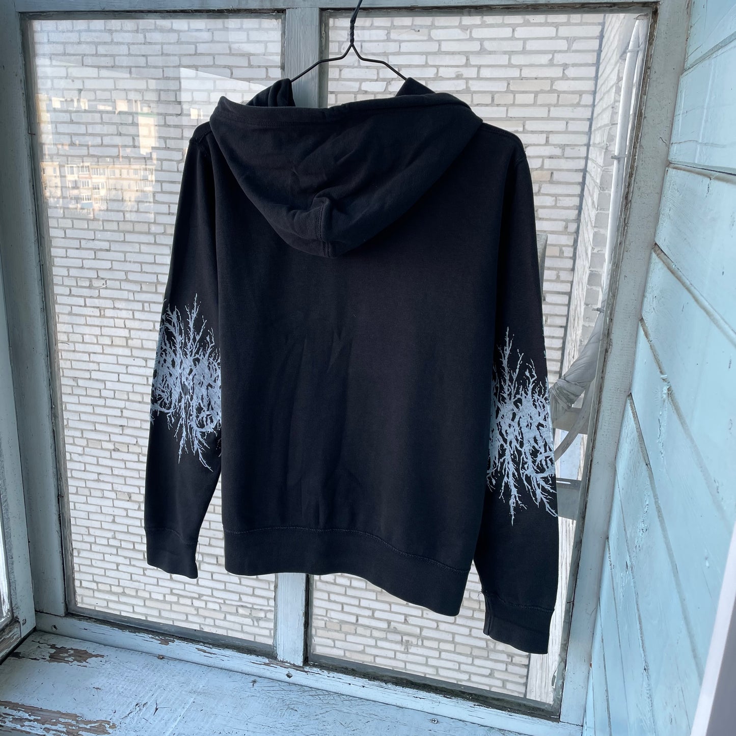 Custom Nike Zip Hoodie – Black with White Sleeve Print | Vintage Grunge 1 of 1