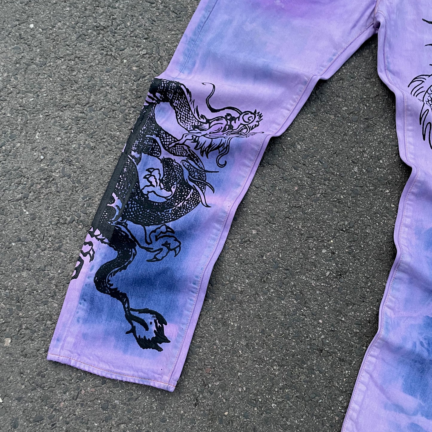 Custom Levi’s Dragon Jeans – Purple & Indigo Gradient with Black Dragon Print | 1 of 1 Vintage Denim Art