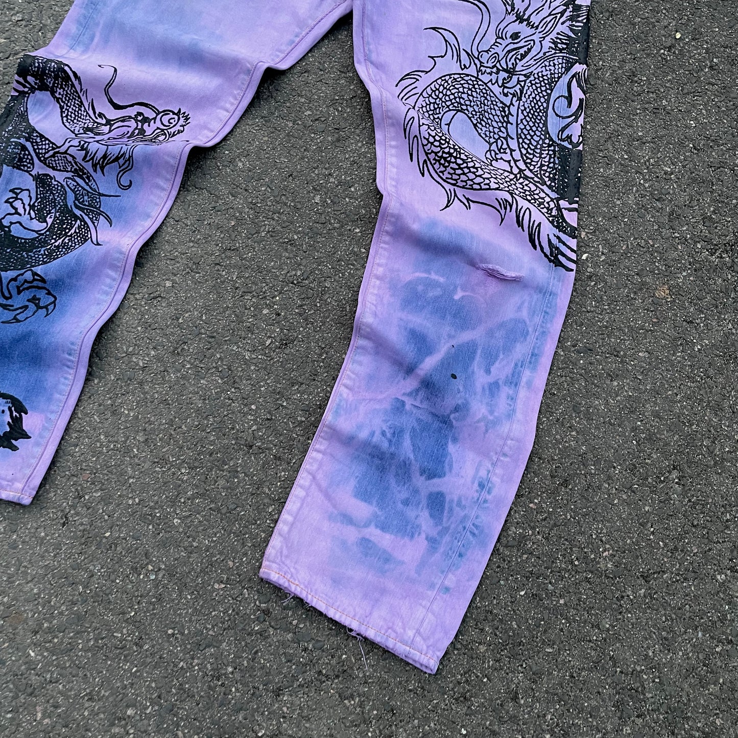 Custom Levi’s Dragon Jeans – Purple & Indigo Gradient with Black Dragon Print | 1 of 1 Vintage Denim Art