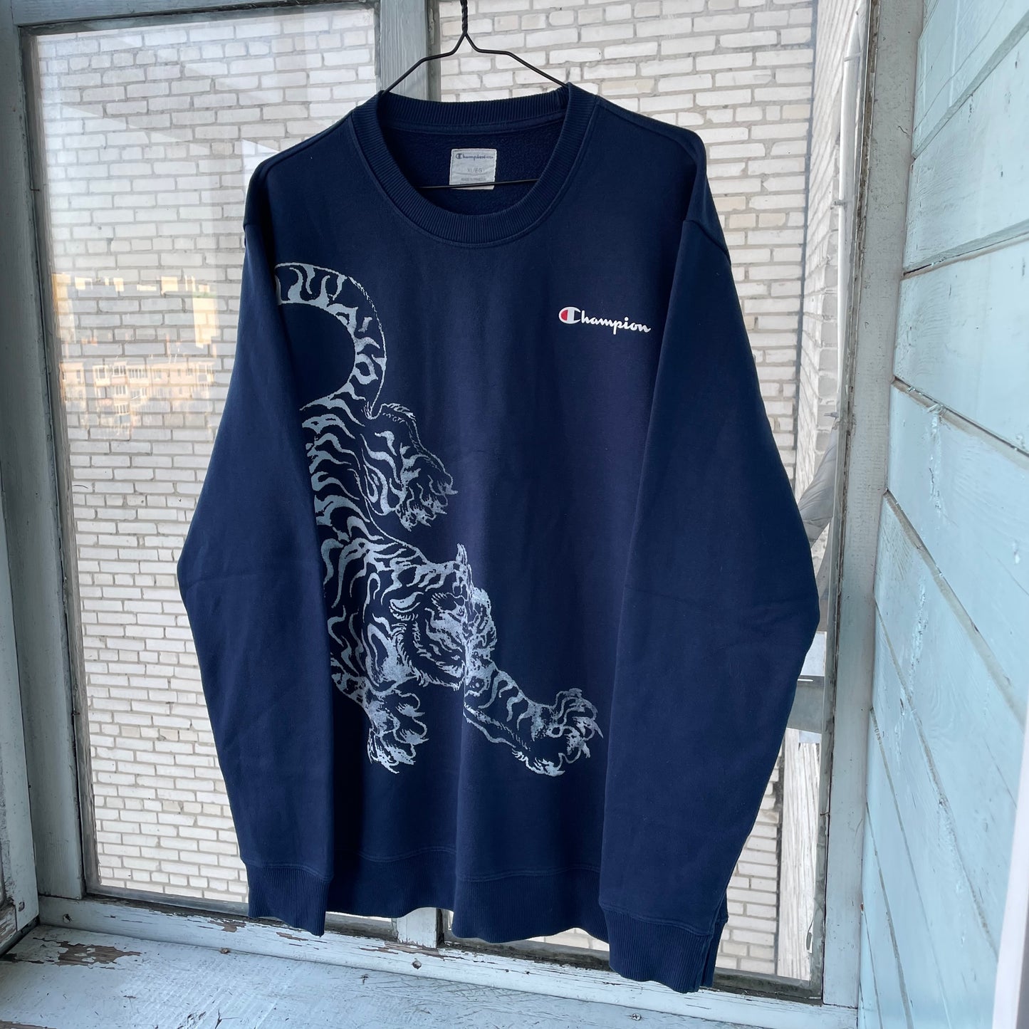 Custom Champion Tiger Sweatshirt – Navy Blue with White Tiger Art | Vintage 1 of 1