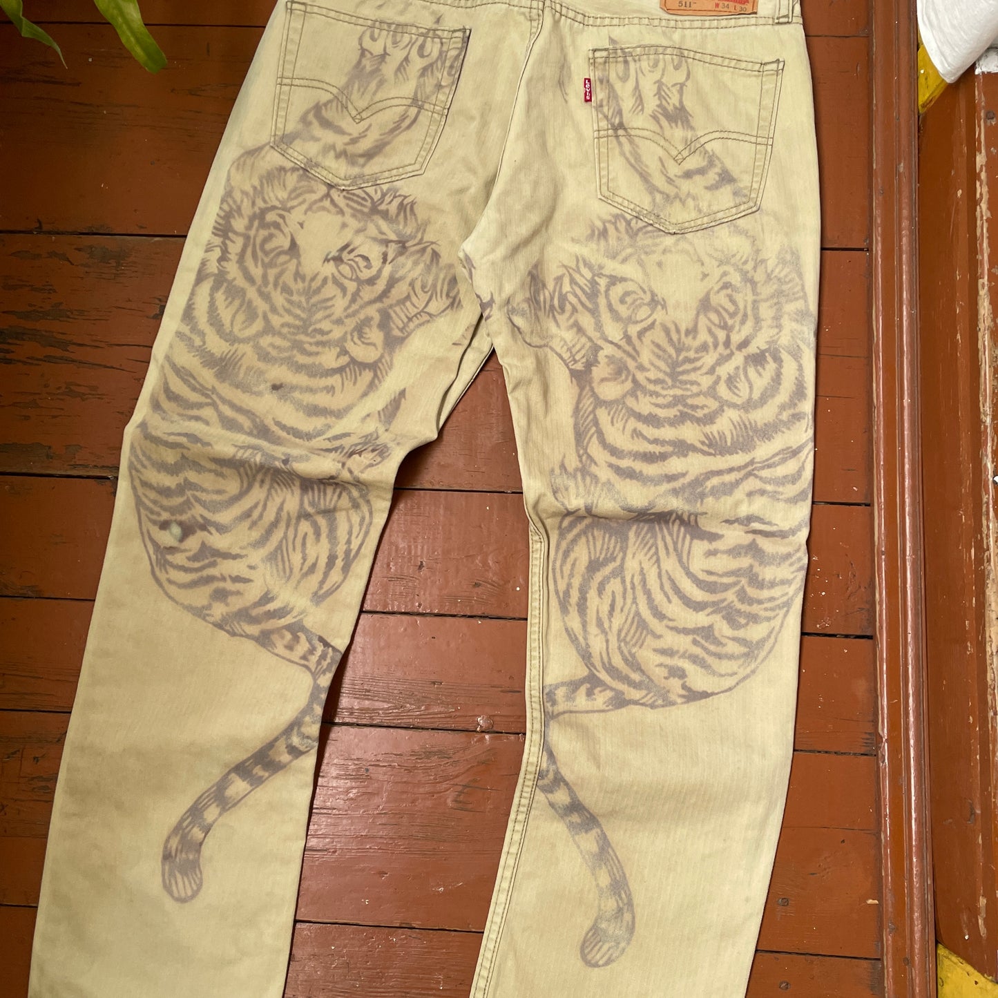 Custom Levi’s Tiger Print Jeans – Beige/Khaki with Bold Artwork | 1 of 1 Reworked