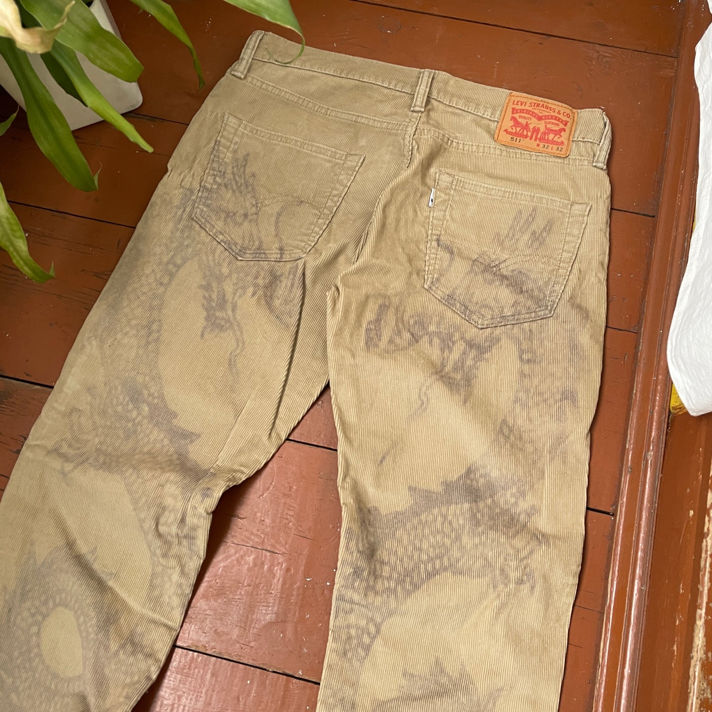 Custom Levi’s Dragon Corduroy Pants – Beige Washed Cord with Back Dragon Art | 1 of 1