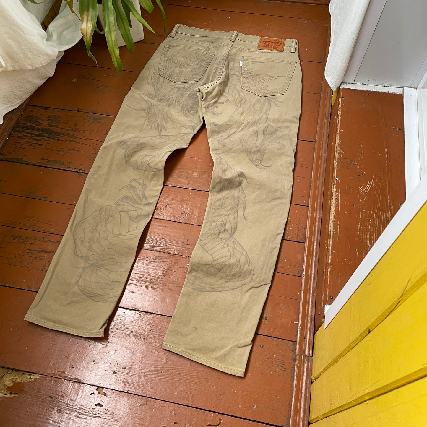 Custom Levi’s Dragon Corduroy Pants – Tan Washed Cord with Large Dragon Print | 1 of 1