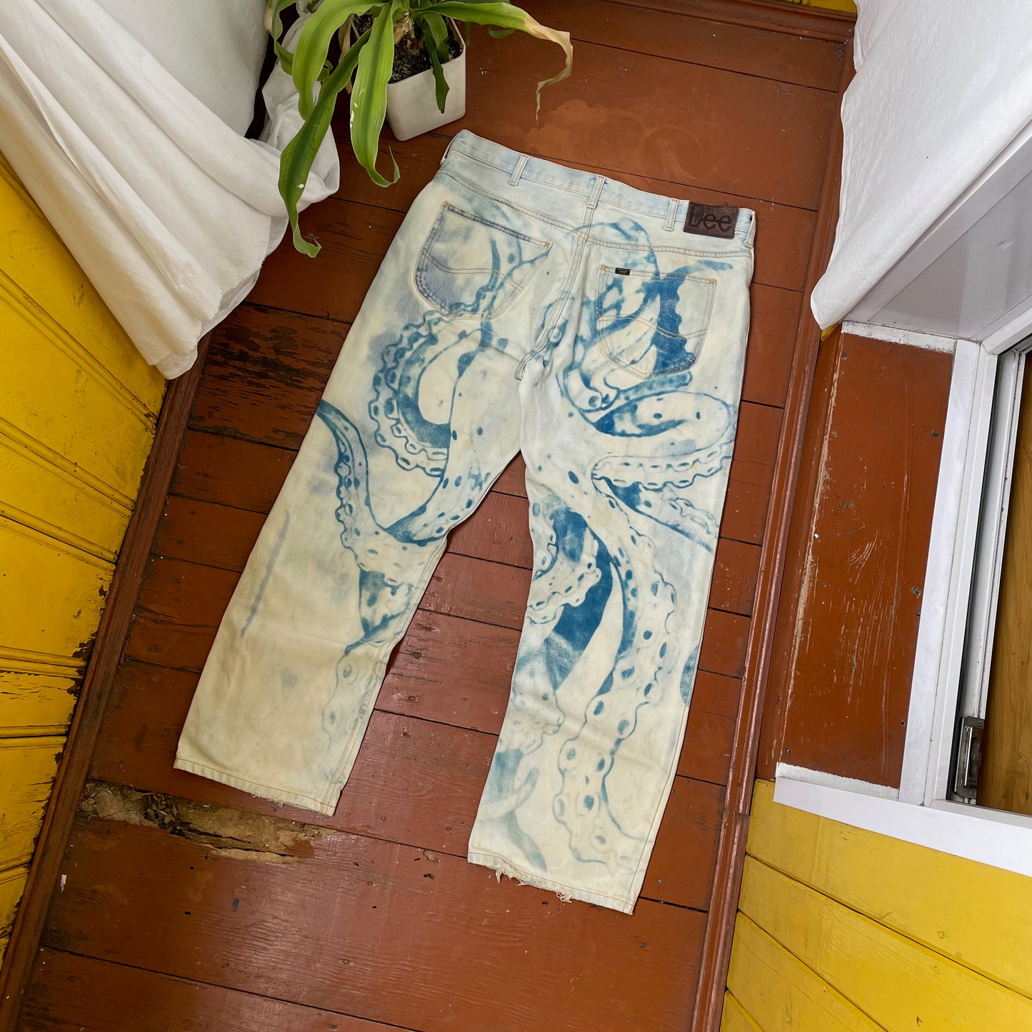Custom Lee Octopus Jeans – Hand-Faded Blue Tentacle Art | Vintage Denim 1 of 1