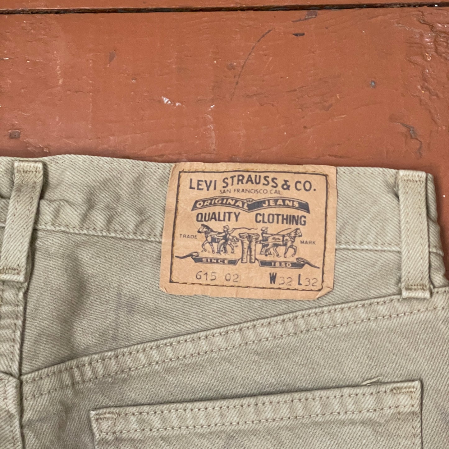 Custom Levi’s Skull & Wing Pants – Handprinted Bleach Art on Khaki | Vintage Grunge 1 of 1