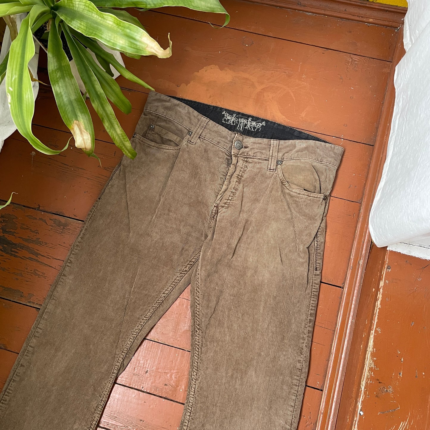 Custom Levi’s Flared Jeans – Brown Spider Art | Vintage 1 of 1 Reworked