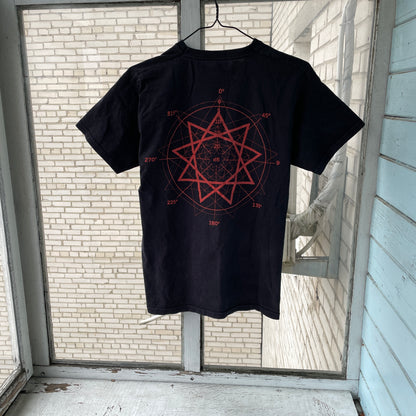 Vintage Slipknot T-Shirt – Classic Red Horror Graphic | 00s Metal Band Tee Fruit of the Loom M