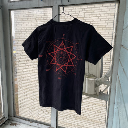 Vintage Slipknot T-Shirt – Classic Red Horror Graphic | 00s Metal Band Tee Fruit of the Loom M
