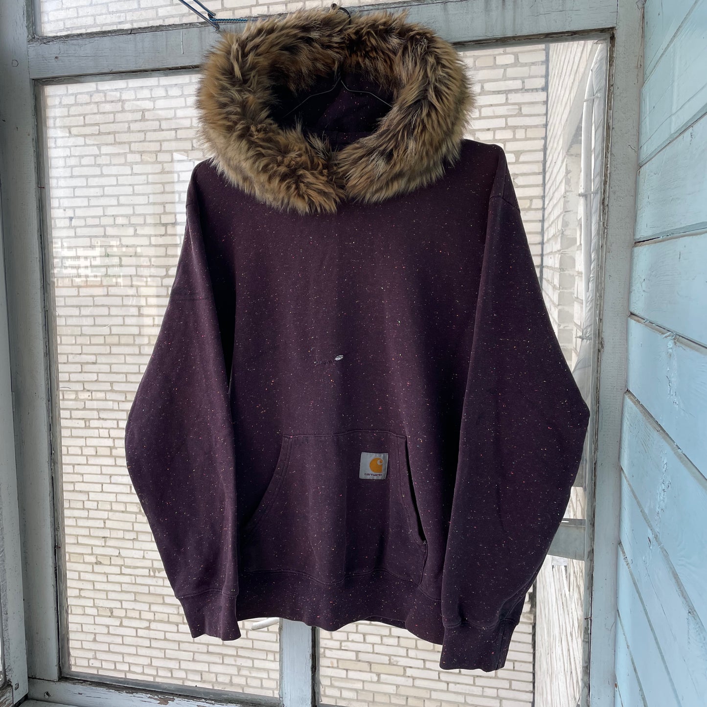 Custom Carhartt Fur Hoodie – Burgundy Speckled with Faux Fur Hood | Vintage Workwear Grunge