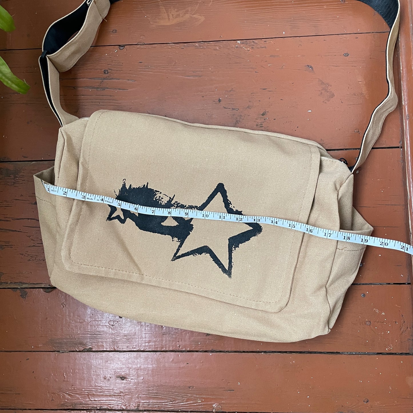 Custom Canvas Shoulder Bag – Beige Messenger with Black Stars | Reworked Streetwear 1 of 1