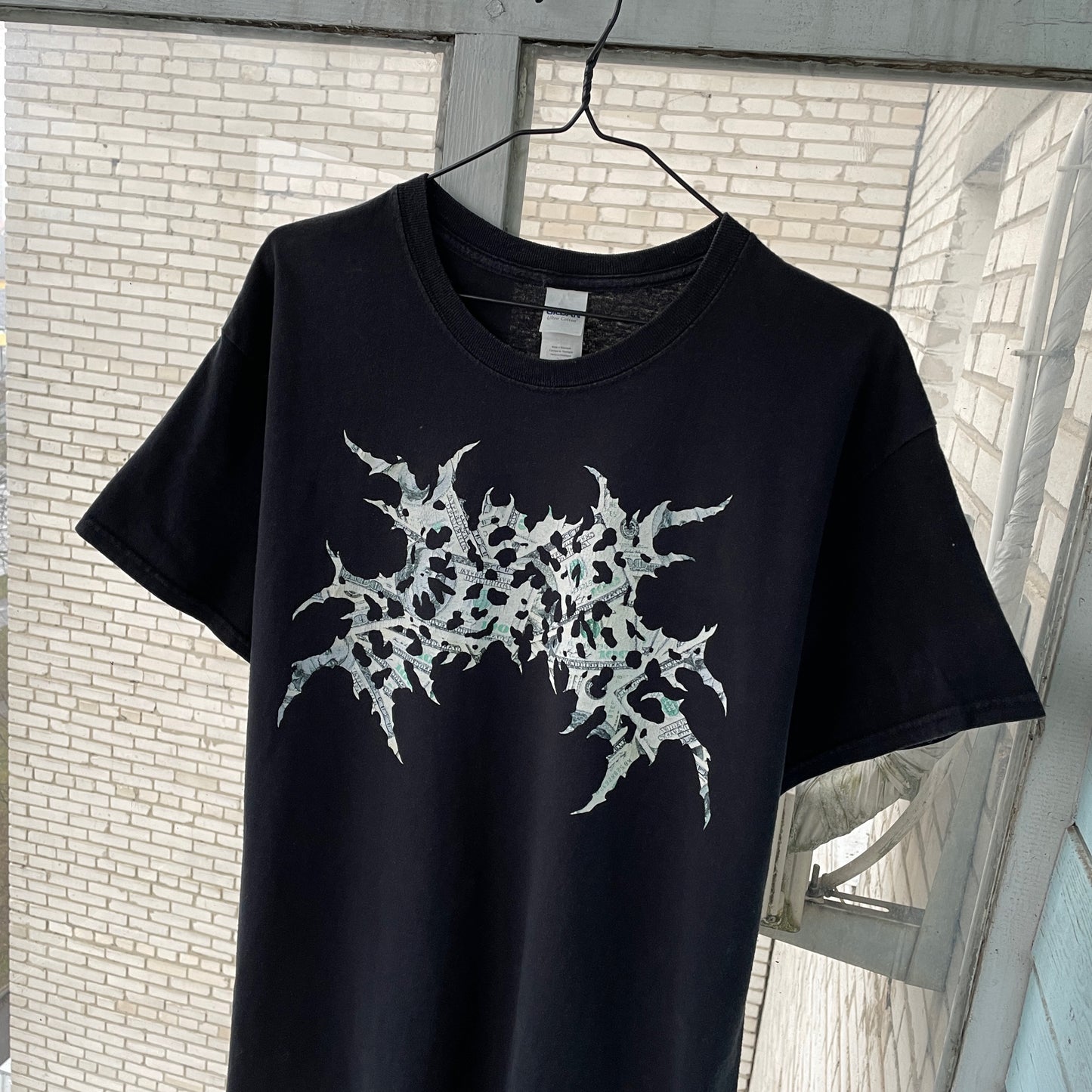 Black T-shirt White Grunge Graphic | Unbranded Y2K Alt Streetwear