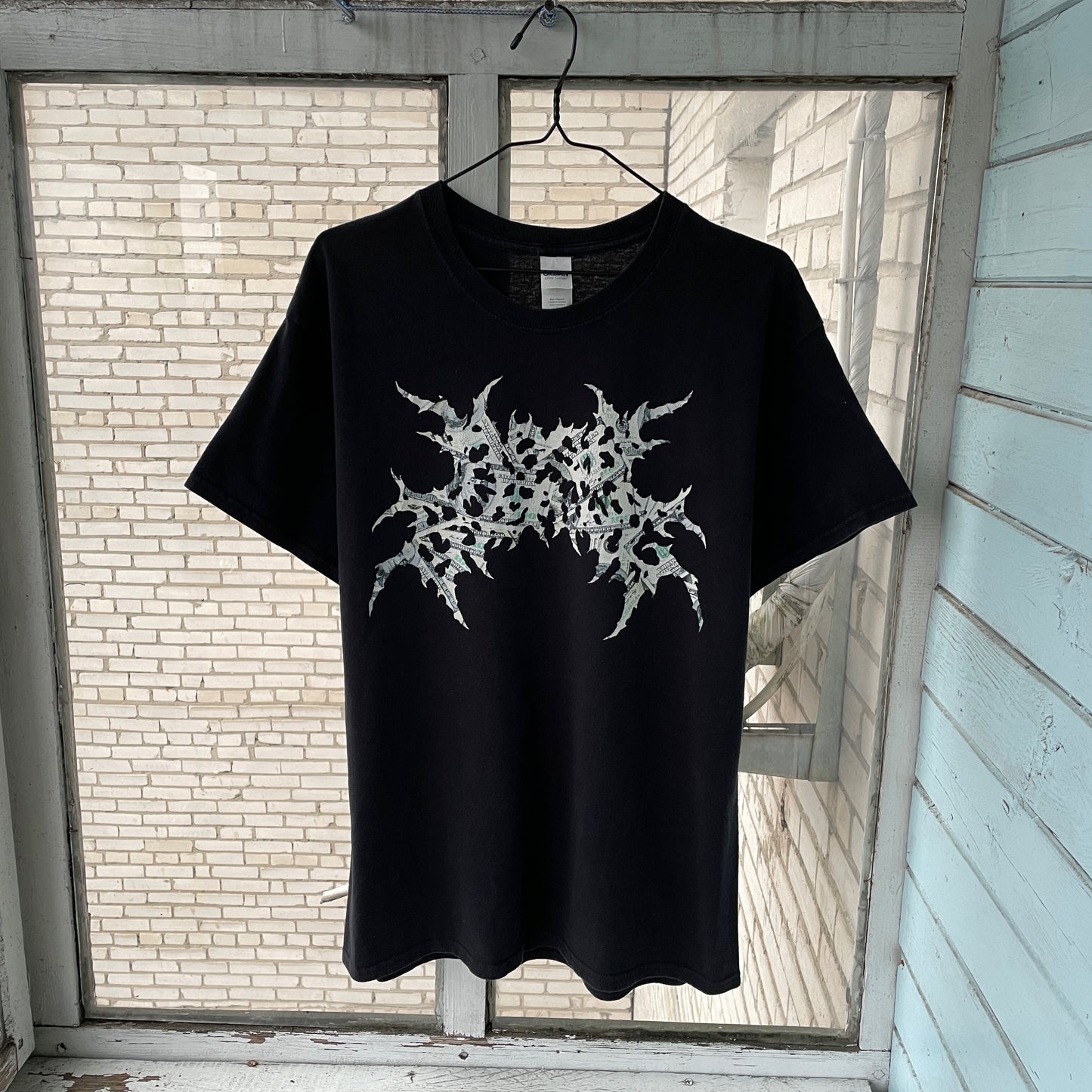 Black T-shirt White Grunge Graphic | Unbranded Y2K Alt Streetwear