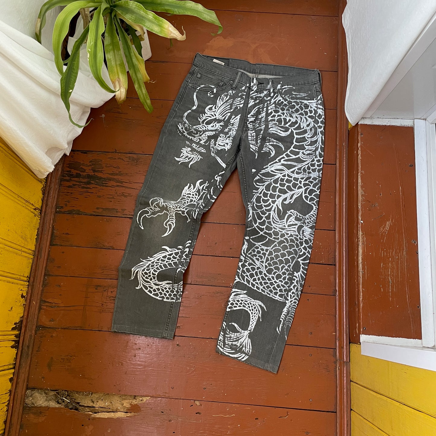 Custom Levi’s Dragon Pants – Handprinted White Dragon on Washed Grey Jeans | Vintage 1 of 1