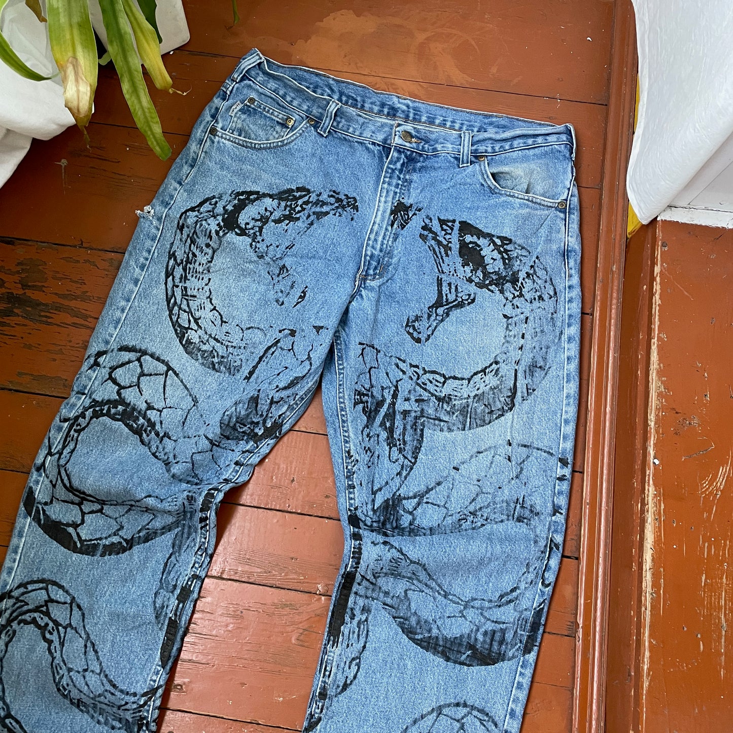 Custom Carhartt Snake Jeans – Vintage 90s Blue Denim with Full Serpent Print | 1 of 1 Streetwear Piece