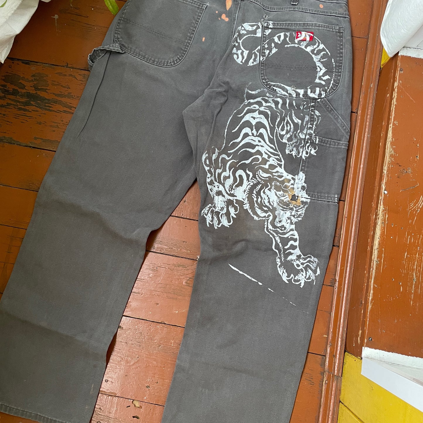 Custom Dickies Tiger Pants – Grey Workwear with White Tiger Print & Paint Marks | 1 of 1 Vintage